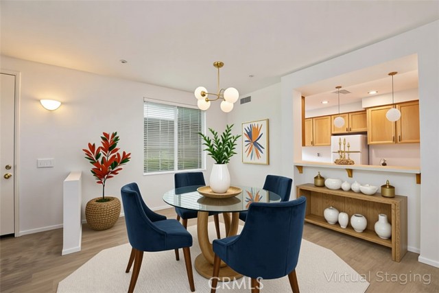 28248 Canterbury Court, Valencia CA: https://media.crmls.org/medias/f1895262-8b60-4f12-b9f6-7cd61a172b9d.jpg