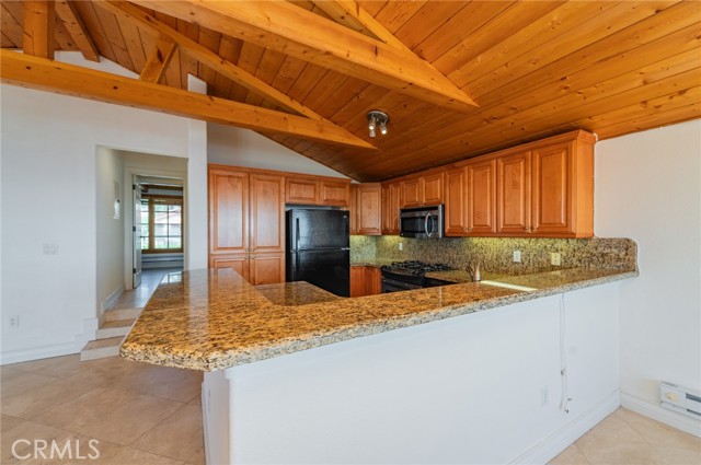 Detail Gallery Image 6 of 37 For 2007 S Coast Hwy Unit B, Laguna Beach,  CA 92651 - 1 Beds | 1 Baths