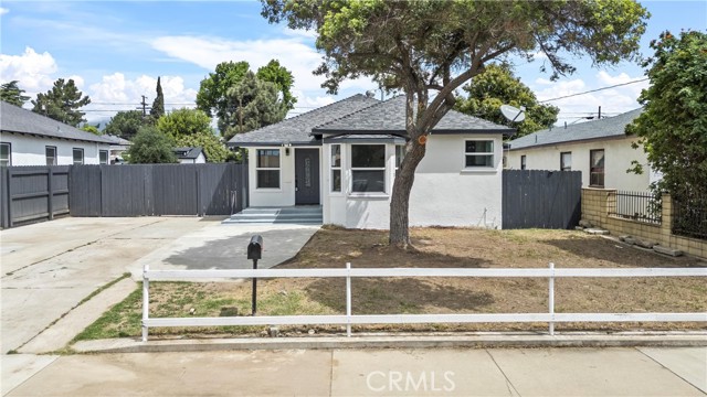 Detail Gallery Image 3 of 42 For 781 Sycamore Ct, Upland,  CA 91786 - 5 Beds | 3 Baths