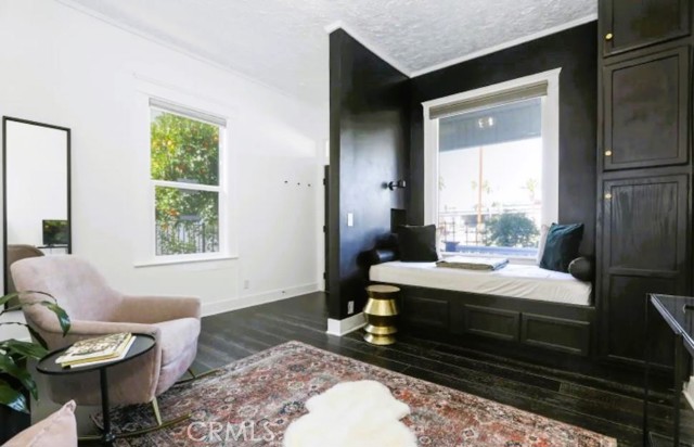 Detail Gallery Image 9 of 13 For 210 E High Ave, Redlands,  CA 92374 - 1 Beds | 1 Baths