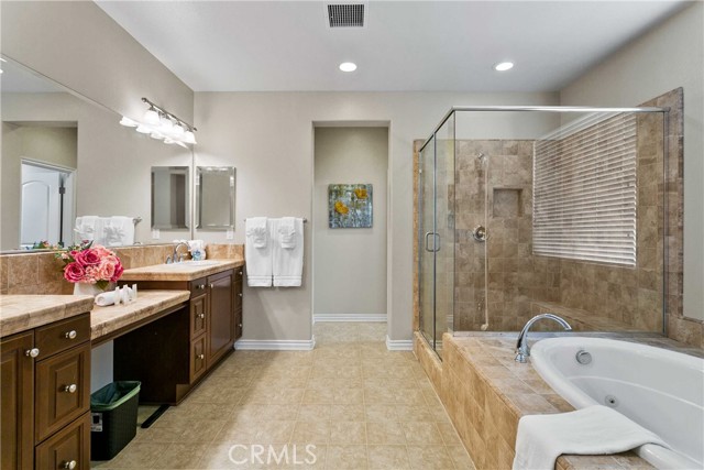 Detail Gallery Image 20 of 33 For 14496 Meadowbrook Ln, Corona,  CA 92880 - 5 Beds | 4/1 Baths