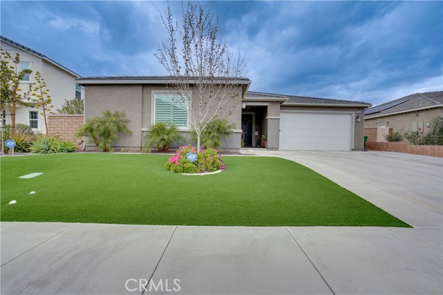 Detail Gallery Image 2 of 47 For 7899 Raincross Ct, Riverside,  CA 92507 - 4 Beds | 2/1 Baths