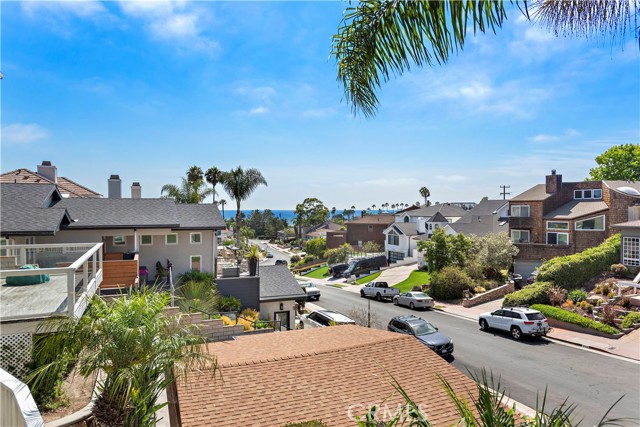 Detail Gallery Image 10 of 52 For 207 W Avenida Gaviota, San Clemente,  CA 92672 - 3 Beds | 2 Baths