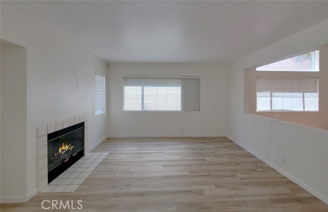 Detail Gallery Image 11 of 40 For 951 Acorn Ln, Corona,  CA 92878 - 3 Beds | 2/1 Baths