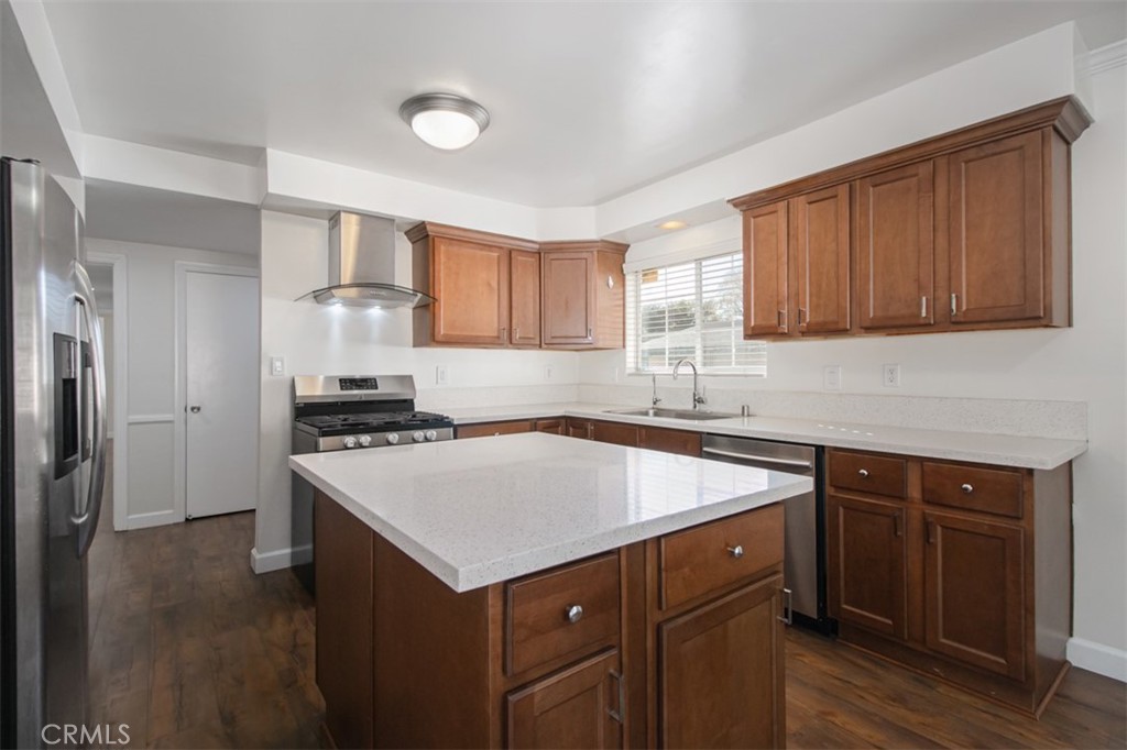 MLS #SR25257076 image #5