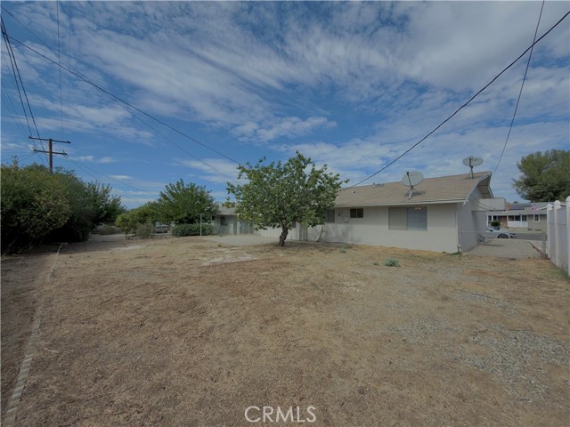 Detail Gallery Image 3 of 21 For 26671 Oakmont Dr, Menifee,  CA 92586 - 2 Beds | 1 Baths