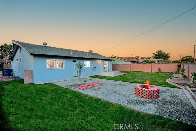 6532 Bestel Avenue, Westminster CA: https://media.crmls.org/medias/f1904d73-5736-4947-9073-00fc4ad18081.jpg