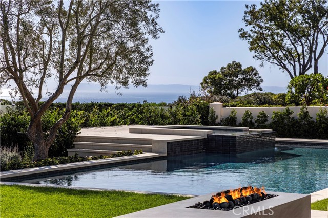 Detail Gallery Image 38 of 48 For 24 Fairway, Newport Coast,  CA 92657 - 6 Beds | 7/2 Baths