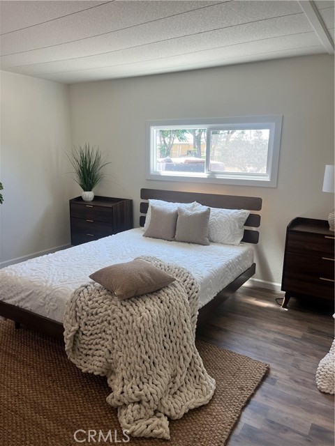 260 N Lyon ave, Hemet CA: https://media.crmls.org/medias/f190e0e4-a83c-4556-ba10-7b02b9a20c73.jpg