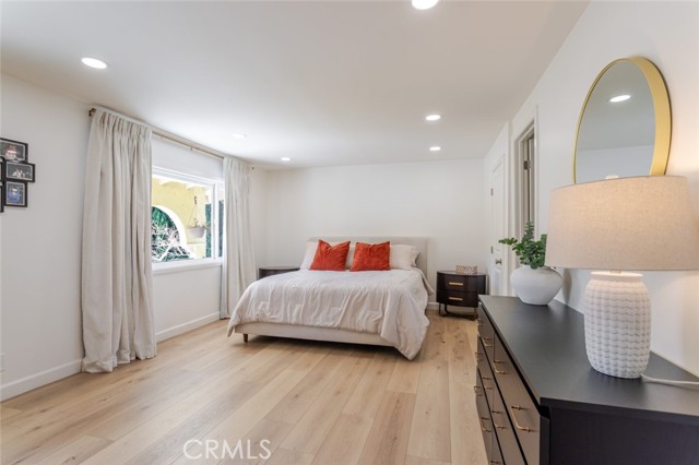 Detail Gallery Image 25 of 51 For 19707 Green Mountain Dr, Newhall,  CA 91321 - 4 Beds | 3 Baths