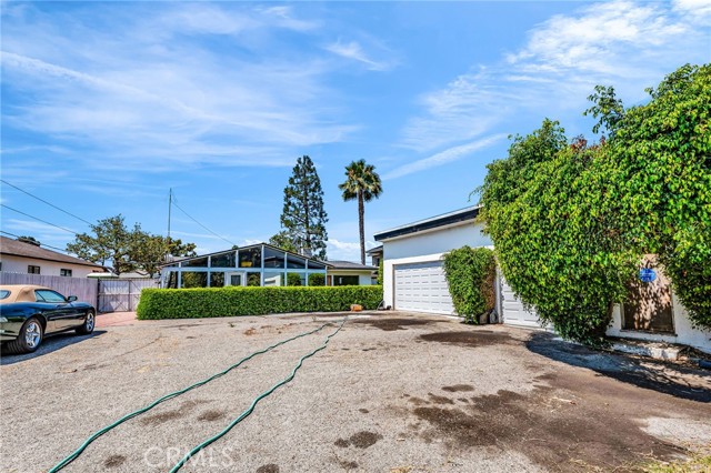 5723 West 74th Street, Los Angeles CA: https://media.crmls.org/medias/f1923a61-7289-44f5-aa8e-1ef531fa027b.jpg