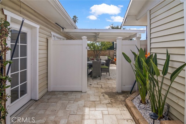 Detail Gallery Image 35 of 52 For 1007 Rose Ave, Pasadena,  CA 91107 - 4 Beds | 3 Baths