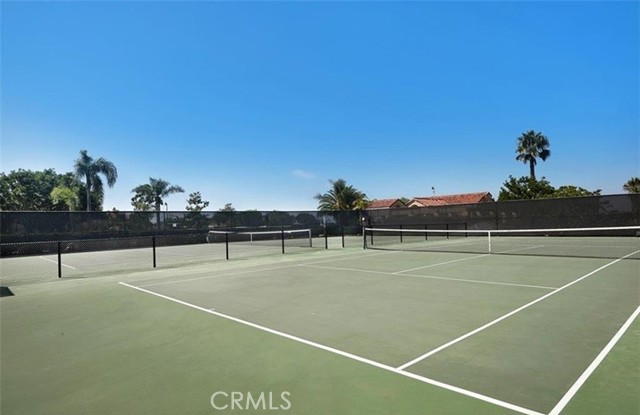 68 Marseille, Laguna Niguel CA: https://media.crmls.org/medias/f1930abf-a3a7-4444-aa2f-e059d3f56046.jpg