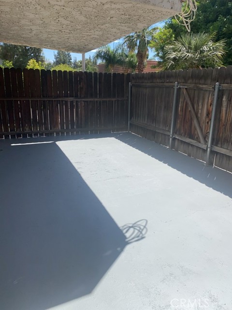 1000 Central Avenue, Riverside CA: https://media.crmls.org/medias/f1947113-9843-4eeb-b04c-d31e8f54e364.jpg