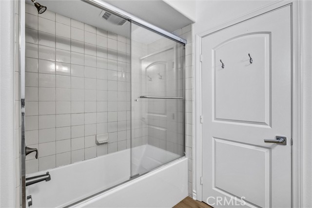 130 Rose Arch, Irvine CA: https://media.crmls.org/medias/f194ef4e-9c31-4b08-a963-86504045a28f.jpg