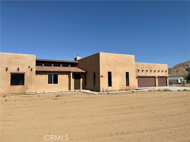 12425 Sussex Ave, Lucerne Valley, CA 92356