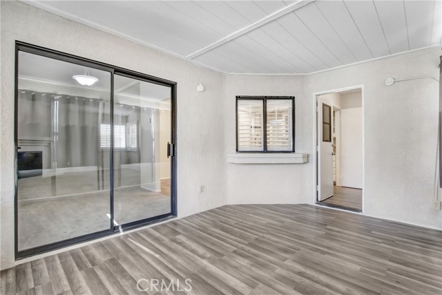Detail Gallery Image 9 of 18 For 2952 La Habra Ave, Hemet,  CA 92545 - 2 Beds | 2 Baths