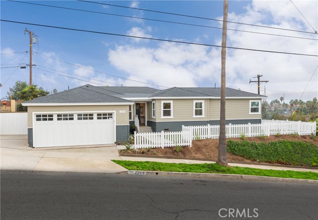 2208 Ripley Avenue, Redondo Beach, California 90278, 4 Bedrooms Bedrooms, ,1 BathroomBathrooms,Residential,Sold,Ripley,SB18011940