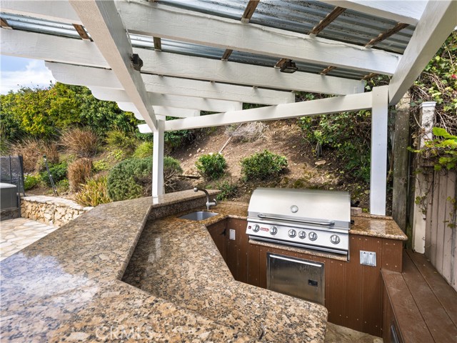 2805 Calle Aventura, Rancho Palos Verdes CA: https://media.crmls.org/medias/f1963c07-f92a-4d07-8d1b-0a8c62943288.jpg