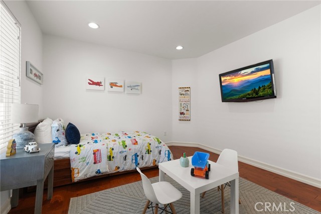 Detail Gallery Image 57 of 71 For 22601 Gault St, West Hills,  CA 91307 - 5 Beds | 3 Baths