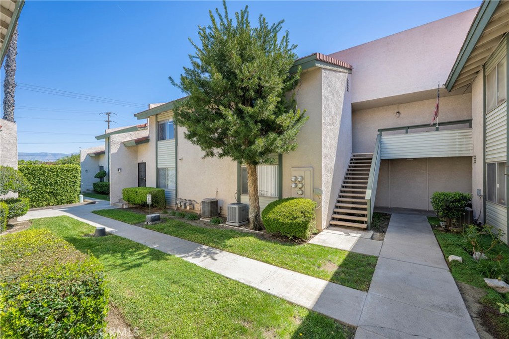 2255 Cahuilla Street #122