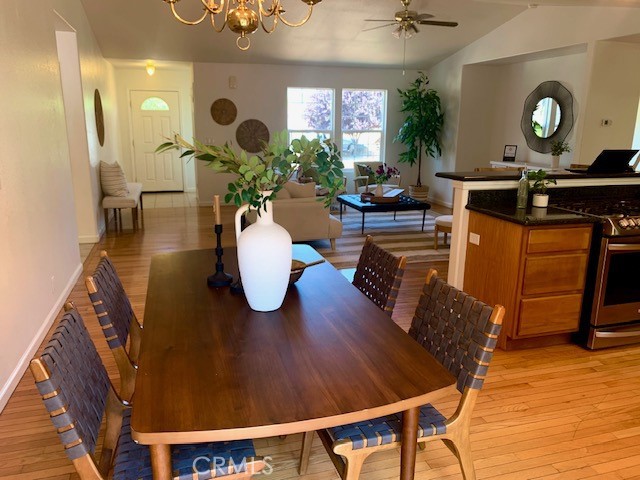 10621 Point Lakeview Road, Kelseyville CA: https://media.crmls.org/medias/f19800fc-2c4e-446d-8165-e7a5b4c1cf7f.jpg