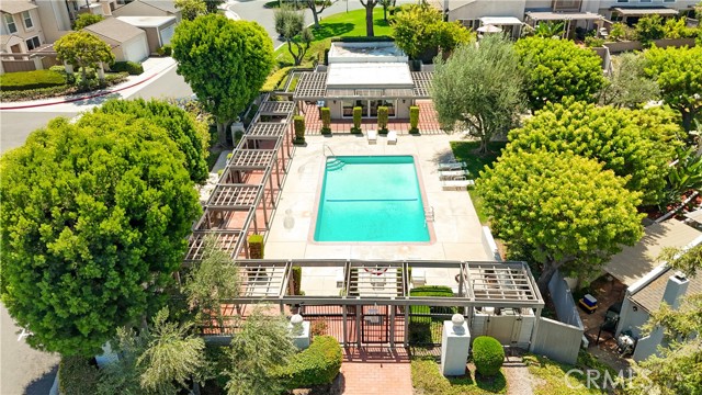 12203 Santa Gertrudes Ave, La Mirada CA: https://media.crmls.org/medias/f1983f25-747a-4e08-aa08-c16bd6fa469a.jpg