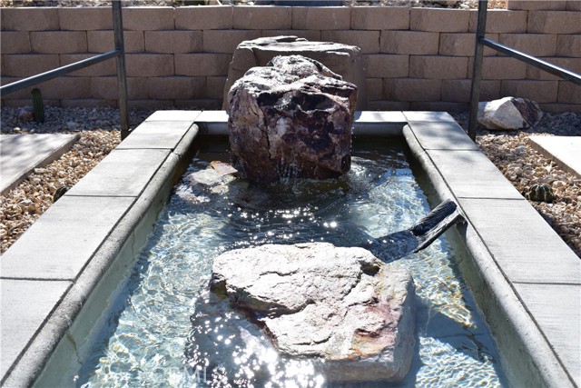 Detail Gallery Image 18 of 28 For 61611 Alta Loma Dr, Joshua Tree,  CA 92252 - 2 Beds | 2 Baths