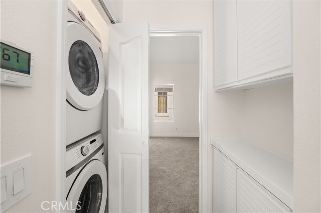 Image 22 of 35 For 8215 White Oak  19