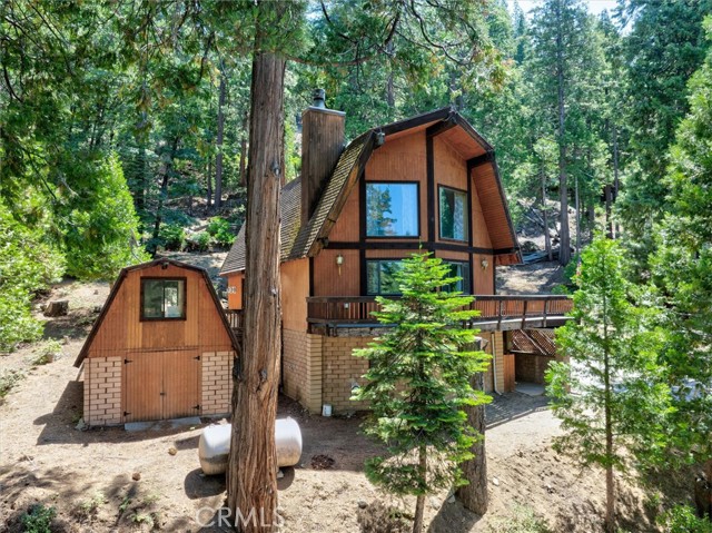 Detail Gallery Image 3 of 45 For 7226 Yosemite Park Way, Yosemite,  CA 95389 - 2 Beds | 2 Baths