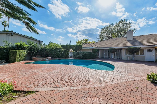 Detail Gallery Image 41 of 57 For 10132 Hadley, Northridge,  CA 91324 - 4 Beds | 3 Baths