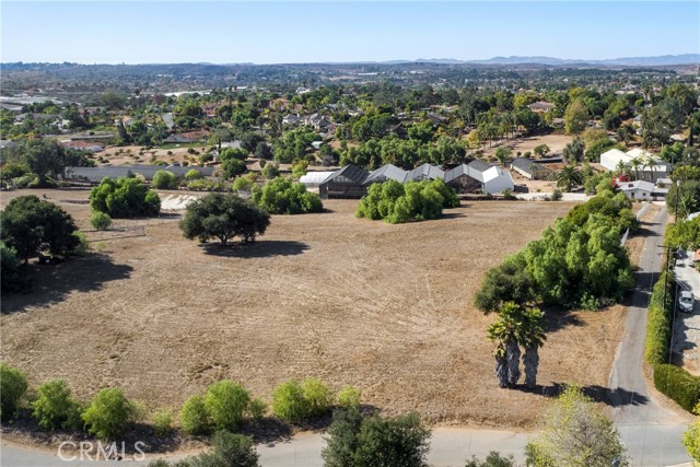 Detail Gallery Image 5 of 36 For 1881 Fuerte St, Fallbrook,  CA 92028 - 3 Beds | 1 Baths