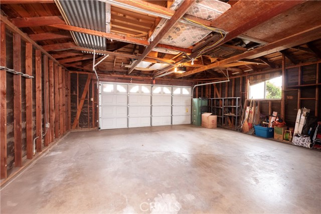 2996 Gladstone Street, Pomona CA: https://media.crmls.org/medias/f19b63ac-7fb2-4b3d-89f4-50d24ca62c2c.jpg