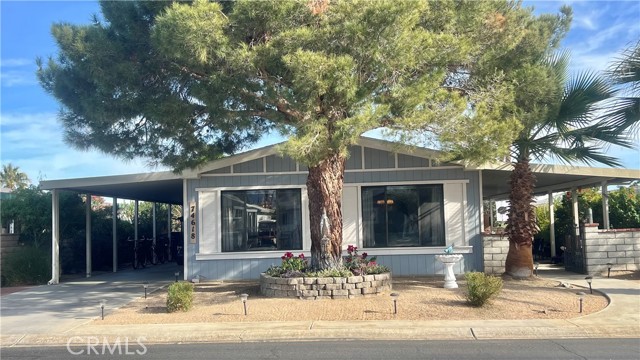 Detail Gallery Image 2 of 33 For 74618 Zircon Cir, Palm Desert,  CA 92260 - 2 Beds | 2 Baths