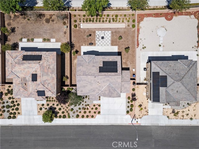 13002 Woodhill st, Victorville CA: https://media.crmls.org/medias/f19cef50-730d-4f44-84bd-920c40406acc.jpg
