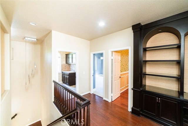 Detail Gallery Image 20 of 52 For 6 Roseleaf, Irvine,  CA 92620 - 5 Beds | 3/1 Baths