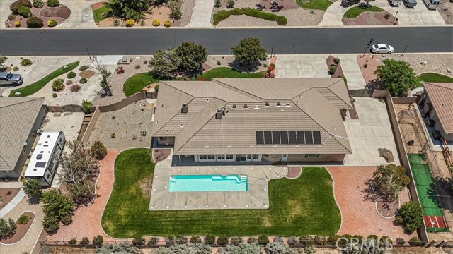 6940 Oak Vista Lane, Oak Hills CA: https://media.crmls.org/medias/f19e0649-9338-4b4f-ac78-dd285402e489.jpg