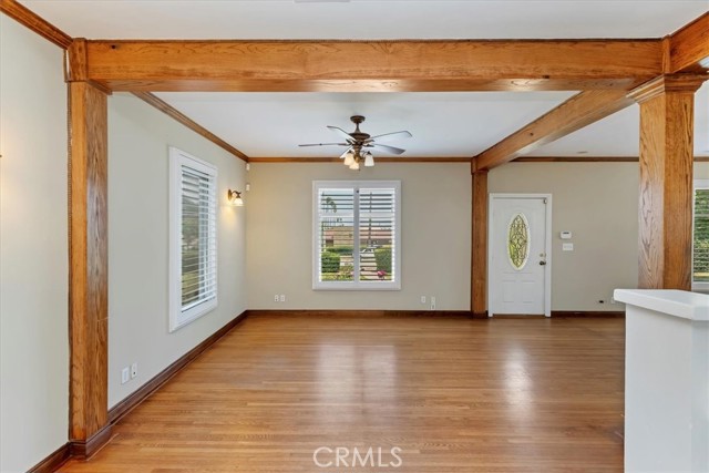 1350 E Chase Drive, Corona CA: https://media.crmls.org/medias/f19e7833-9bbb-4401-ace3-a4da1de20b1e.jpg