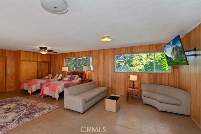 Detail Gallery Image 33 of 48 For 180 Joaquin Miller, Lake Arrowhead,  CA 92352 - 3 Beds | 2/1 Baths