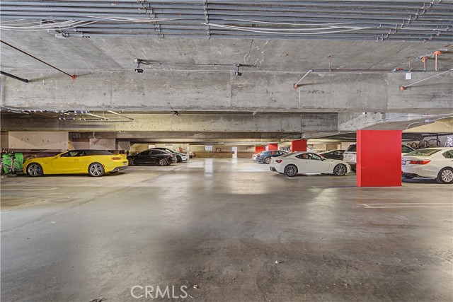 Detail Gallery Image 22 of 30 For 15 15th #22,  Hermosa Beach,  CA 90254 - 2 Beds | 2 Baths