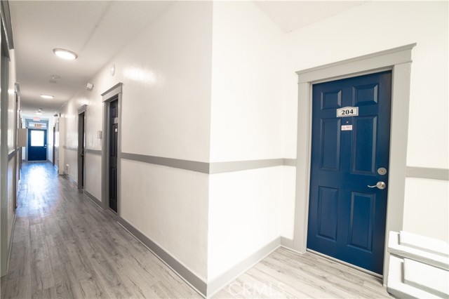 Detail Gallery Image 6 of 22 For 238 W 10th, San Pedro,  CA 90731 - – Beds | – Baths