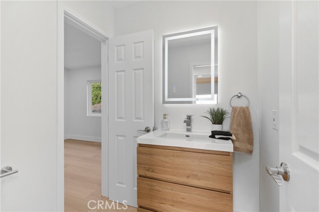 Detail Gallery Image 24 of 39 For 1219 N Raymond Ave, Fullerton,  CA 92831 - 4 Beds | 2/1 Baths