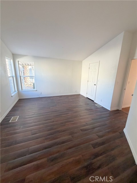 3500 Buchanan Street, Riverside CA: https://media.crmls.org/medias/f1a00bd5-0276-4a90-abe8-875328c5a65c.jpg