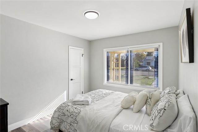 821 Lombard Drive, Redlands CA: https://media.crmls.org/medias/f1a16cdf-efe4-437e-b599-ca56d60eb6c3.jpg