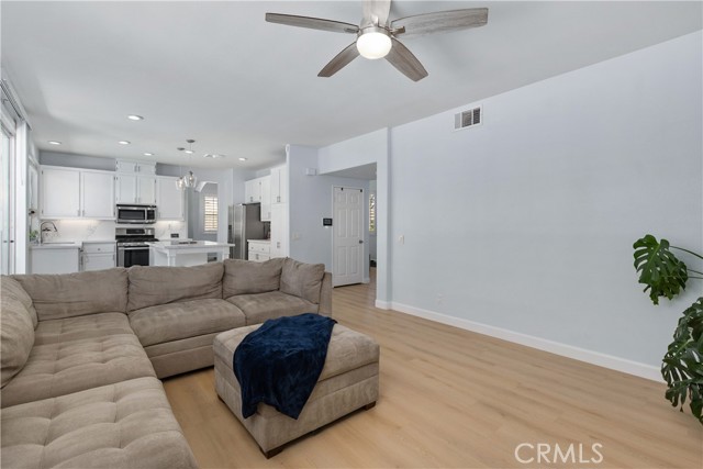 Detail Gallery Image 24 of 47 For 23992 23992 Chatenay, Murrieta,  CA 92562 - 5 Beds | 3 Baths