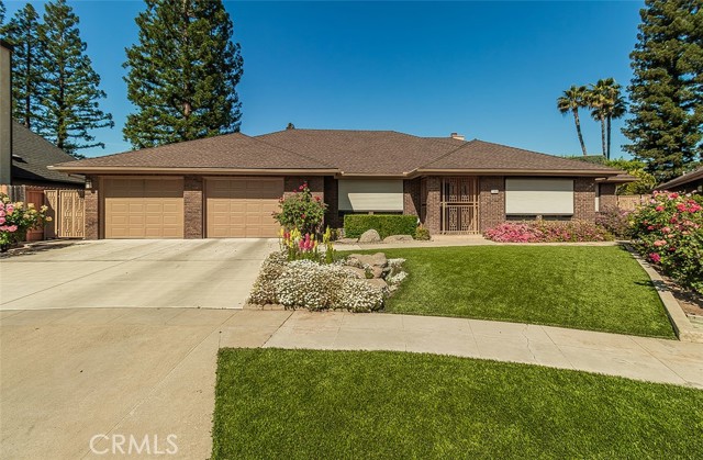 Detail Gallery Image 49 of 50 For 7355 N Pacific Ave, Fresno,  CA 93711 - 4 Beds | 3 Baths
