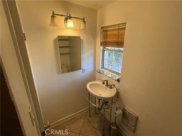 Detail Gallery Image 14 of 23 For 12536 Trail 06, Sylmar,  CA 91342 - 1 Beds | 1 Baths