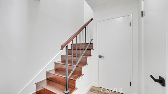 Detail Gallery Image 16 of 19 For 527 B E Elmwood, Burbank,  CA 91501 - 2 Beds | 3 Baths