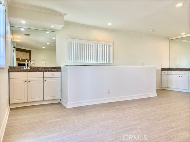 5011 RIVER Avenue, Newport Beach CA: https://media.crmls.org/medias/f1a3762b-3947-415b-80d1-251bde246354.jpg