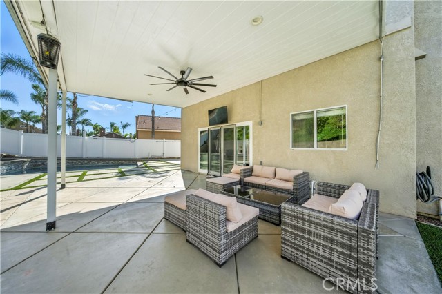 33175 Camino Maraca, Temecula CA: https://media.crmls.org/medias/f1a3d92c-e377-4740-abc8-fe265968fb2e.jpg
